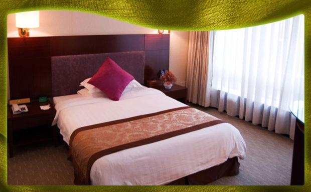 Hotel Mid East Haridaspur Bagian luar foto