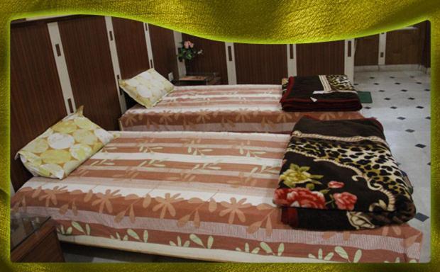 Hotel Mid East Haridaspur Bagian luar foto